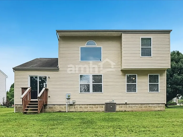 368 Evergreen Cir — Photo 15