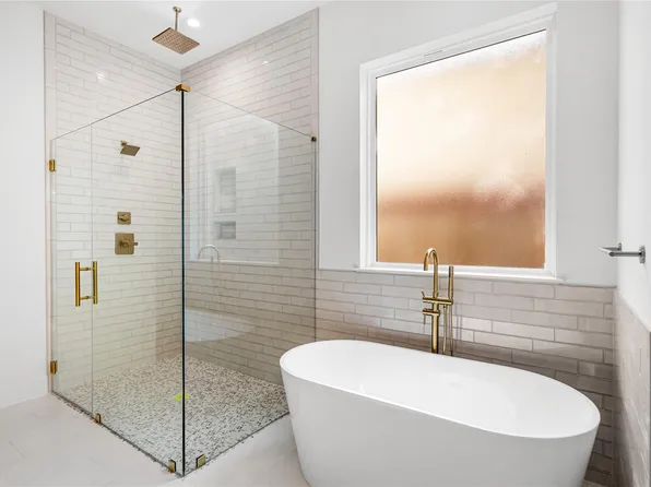 18211 Polo Meadow Dr, Humble, TX 77346