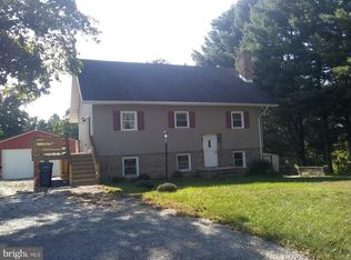 626 Oxford Rd, New Oxford, PA 17350