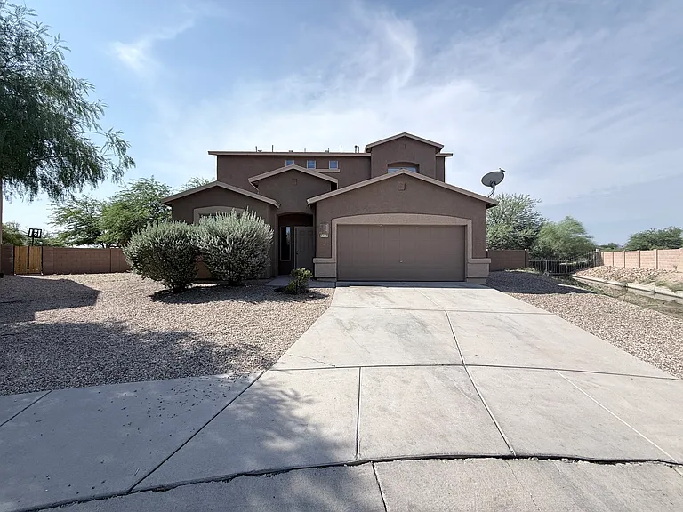 7137 S Placita Del Campo — Photo 1