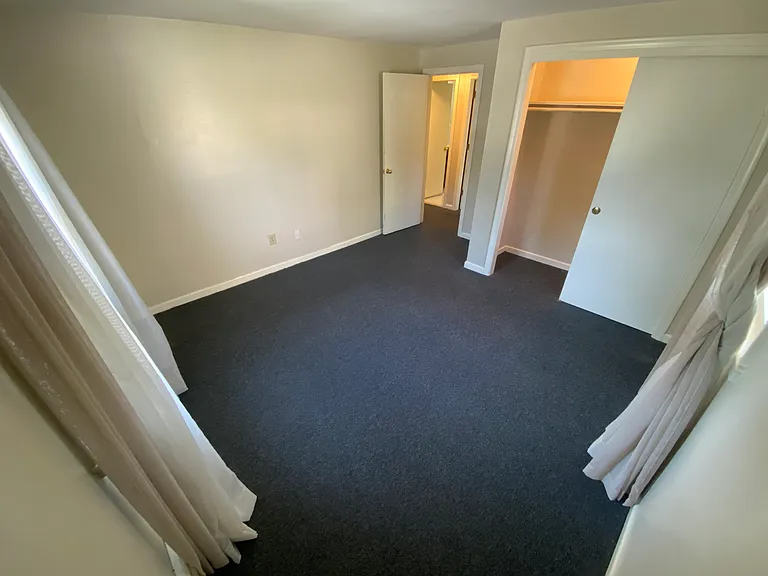 24 River St #B — Photo 10