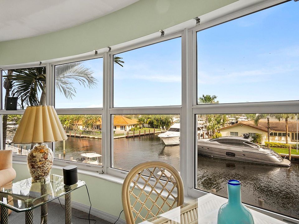 1st image of 3111 NE 51st Street #303C