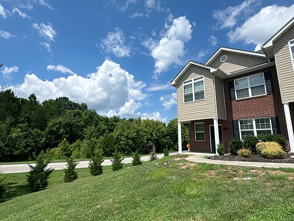 3rd image of 2904 Misty Creek Way