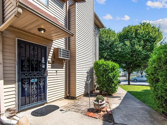 4th image of 328B Miles Ave #322