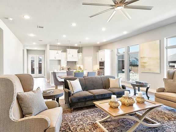 4th image of 2625 Preakness Pl
