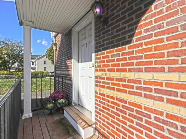 291 Humphrey Street #6, New Haven, CT 06511