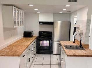 9825 NW 37th St #5F, Sunrise, FL 33351