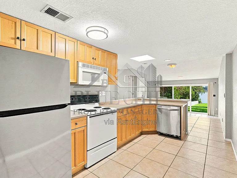 6714 Nina Rosa Dr — Photo 26