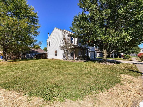 2nd image of 410 Tracy Ln