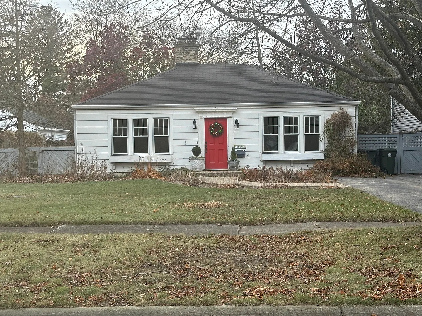 1550 Greenleaf Ave photo 1