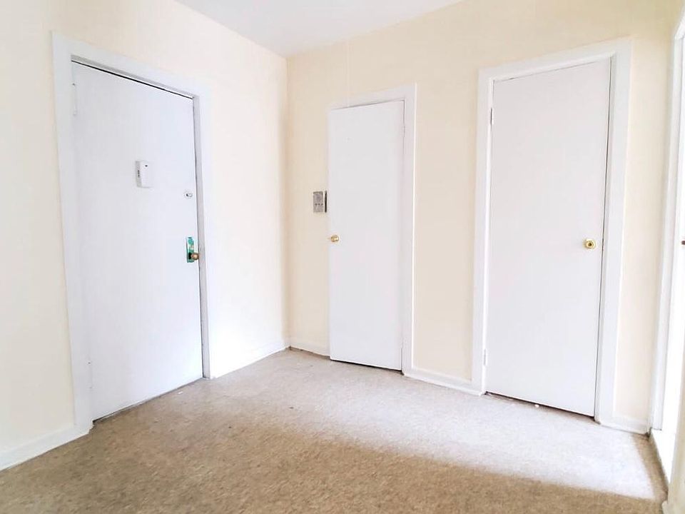 2nd image of 2181 Grand Ave APT 3B