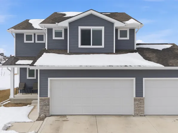 2202 26th Ave SW, Altoona, IA 50009
