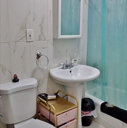 3rd image of 547 E 12th St APT 5C
