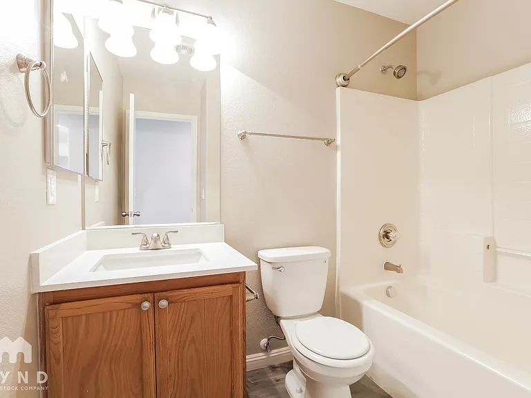 6241 Barton Manor St — Photo 14