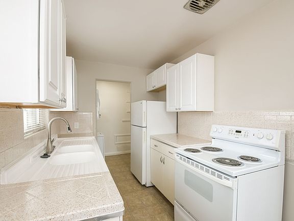 5th image of 208 S Ammons St #208
