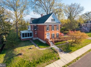 270 Broad St, Spring City, PA 19475