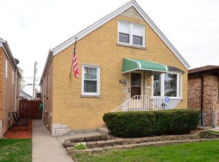 5710 N Avondale Ave, Chicago, IL 60631