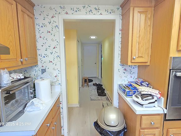 5th image of 191 Malden Lane #B