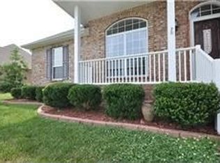 617 Briarhill Rd, Lebanon, TN 37087