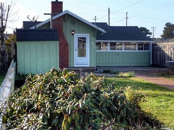 3rd image of 821 Woodward St