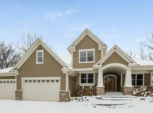 6730 W Shadow Lake Dr, Lino Lakes, MN 55014