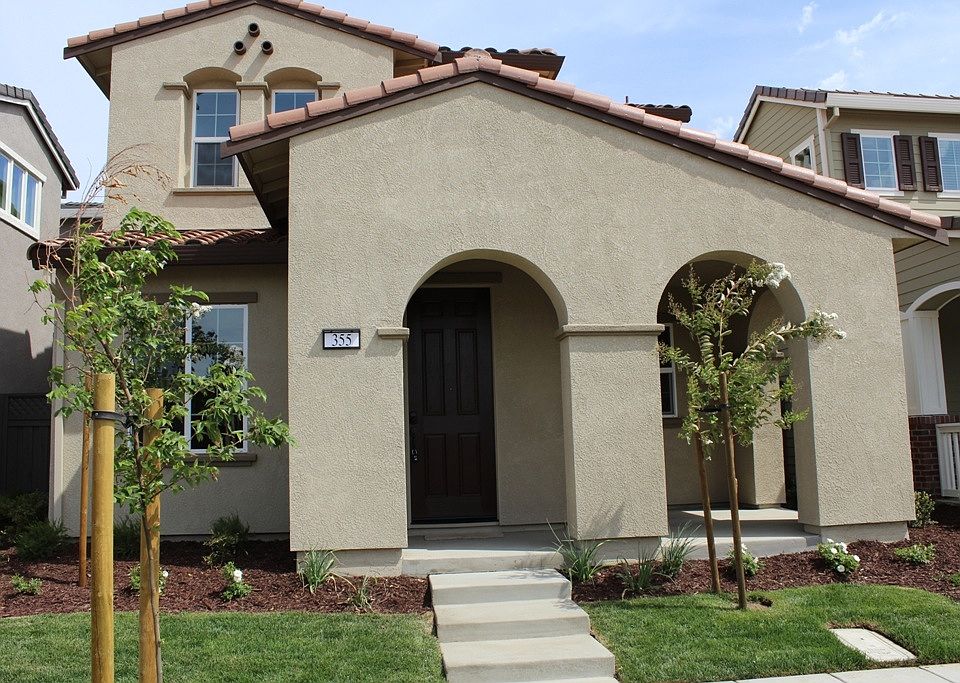 1st image of 355 W Aventino Ave