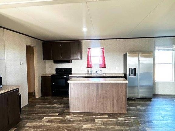 3rd image of 1558 County Road 334