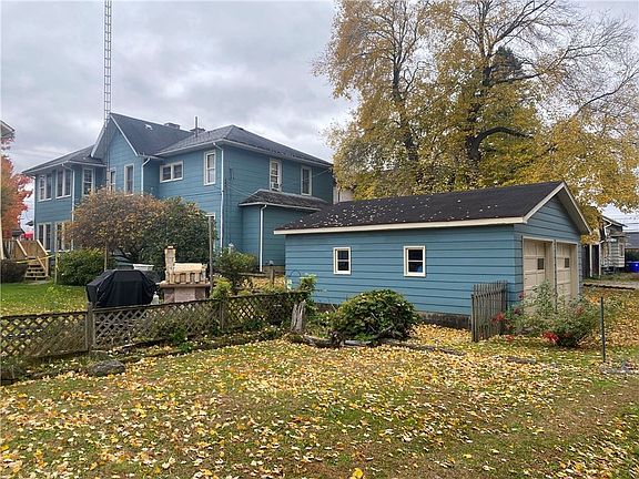 3rd image of 108-110 Shenango St