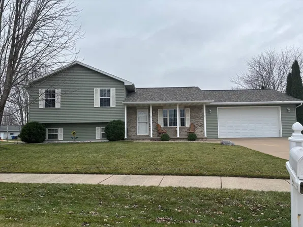 3111 Rebecca Run, Oshkosh, WI 54904