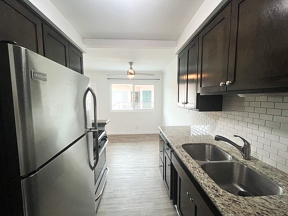 4th image of 1307 S Ogden Dr #4A