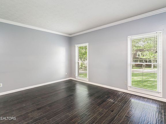 4th image of 8308 Estpepper Ct