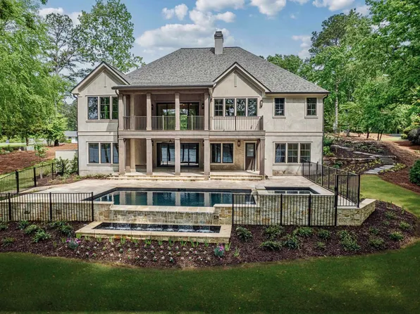 1420 Anchor Bay Dr, Greensboro, GA 30642