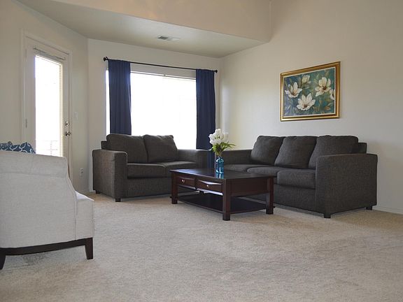 5th image of 6501 San Antonio Dr NE #34