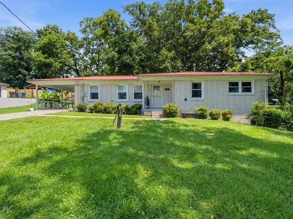 126 Wayne St, Gallatin, TN 37066