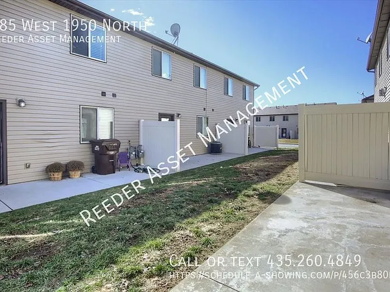 285 W 1950 N — Photo 11