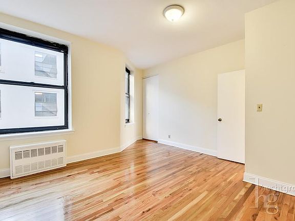 3rd image of 522 W 157th St APT 5C