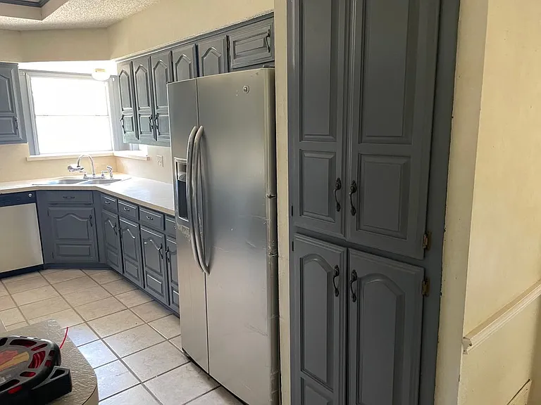 932 Valley View Ave — Photo 4