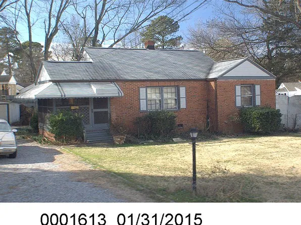 202 Dennis Ave, Raleigh, NC 27604