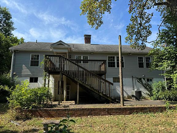 2nd image of 216 Battle Grove Ave