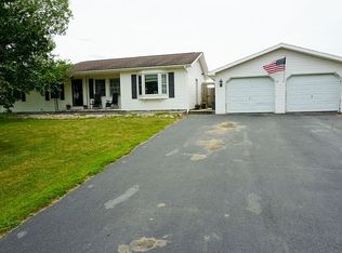 139 Choiniere Rd, Rouses Point, NY 12979