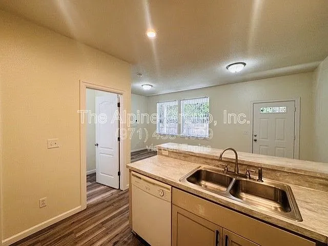 3540 SE 119th Ave #4 — Photo 6