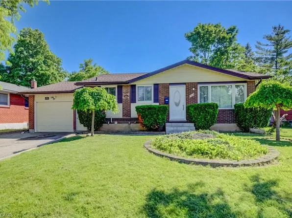 543 Glen Forrest Blvd, Waterloo, ON N2L 4J3