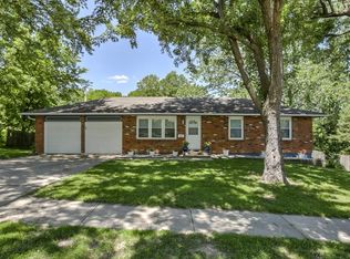 5036 Overton Ave, Kansas City, MO 64133