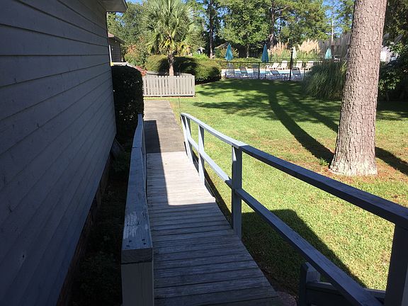 Ramp off of Grilling Porchy