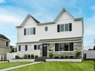 115 Rita Dr, East Meadow, NY 11554