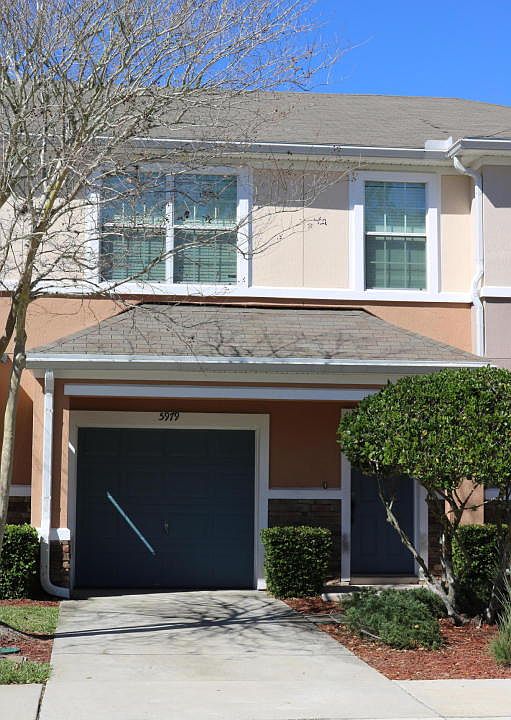 2nd image of 5979 Pavilion Dr #1
