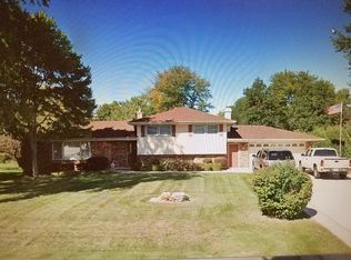 22W332 Walnut Ave, Medinah, IL