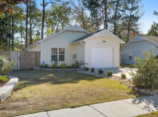 1442 Forest Hill Dr, Navassa, NC 28451
