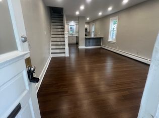 38 E Hendrickson Ave, Morrisville, PA 19067