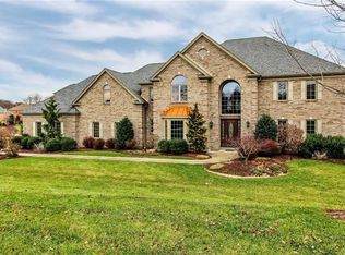 234 E Edgewood Dr, Mcmurray, PA 15317